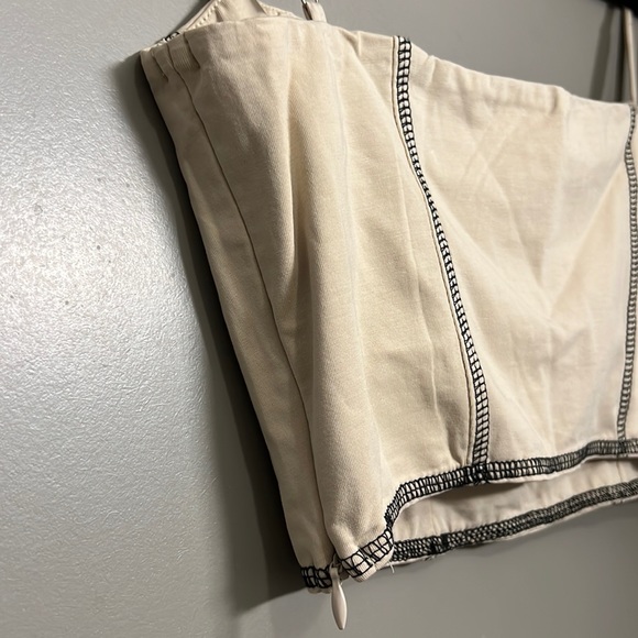 Princess Polly Leilani Beige Crop Top Size 4 - Picture 4 of 7